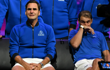 شاهد رافائيل نادل وروجر فيدرير Federer يبكيان